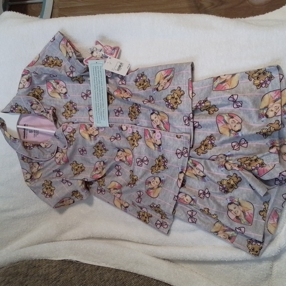 NWT Jojo Siwa pajamas